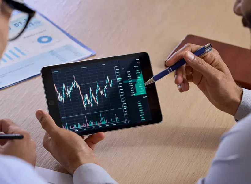 Fenvalorax trading